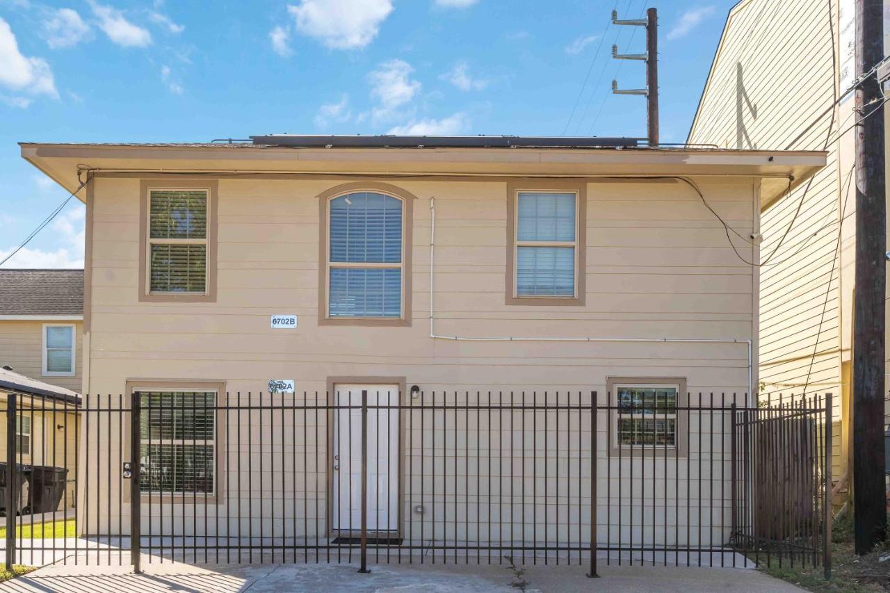 Stunning & Vibrant Apt 7 Min From Tx Med Center Houston Exterior photo